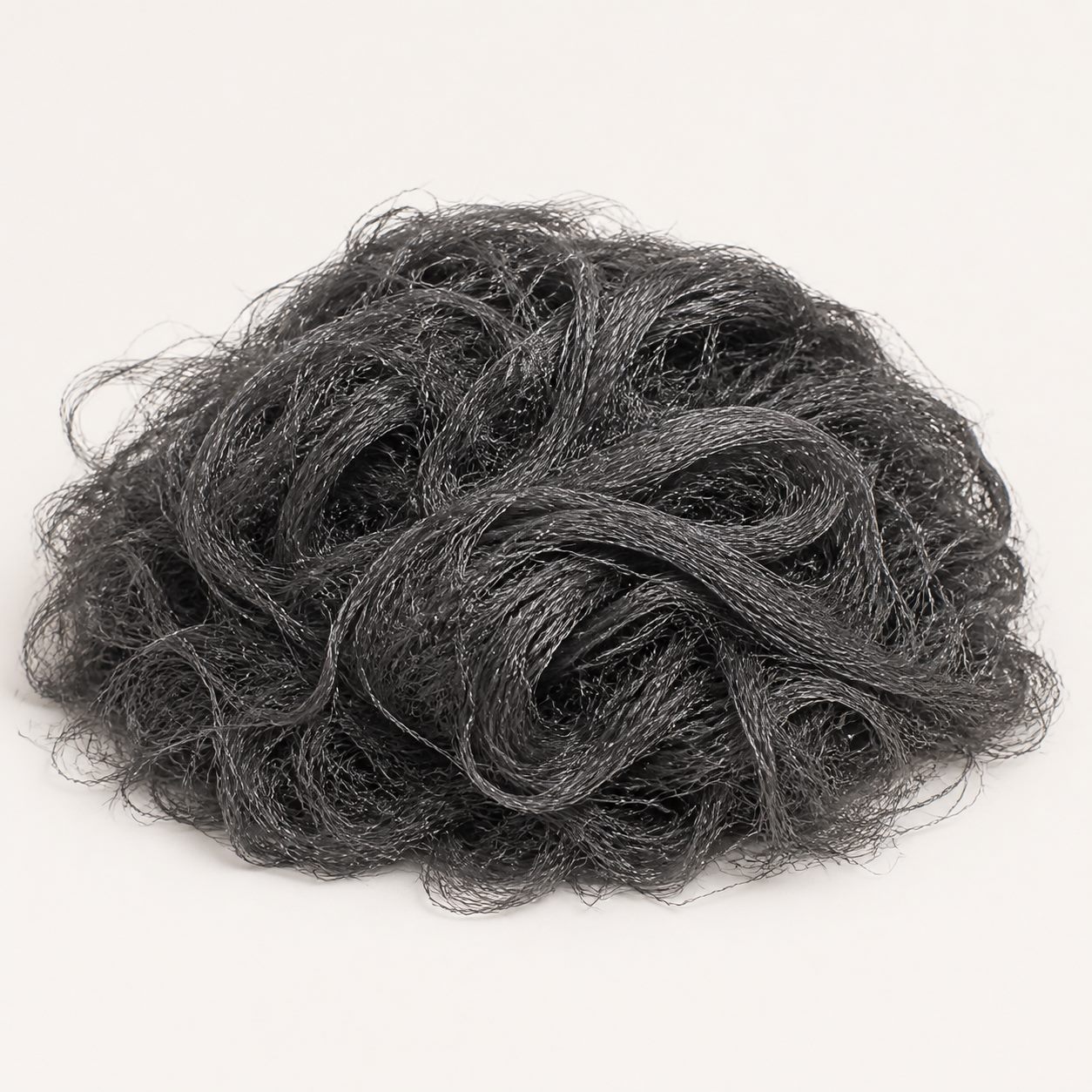 Seatbelt yarn filament trimmings